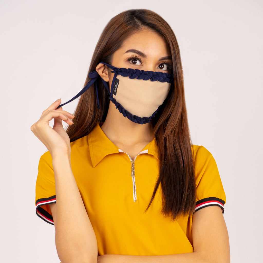 WA MASK - RUFFLES 7 Rectangular washable face mask with tie back strap, navy ruffles and black label