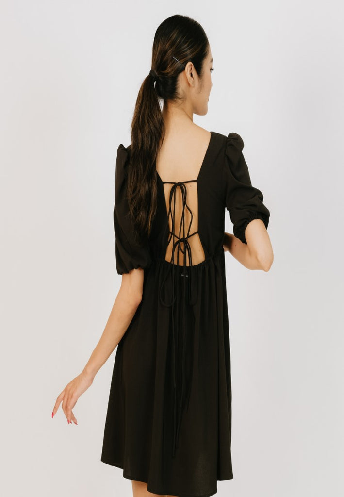 5/8 Sleeves Square Neck Mid Dress 5/8 Sleeves Square Neck Mid Dress 