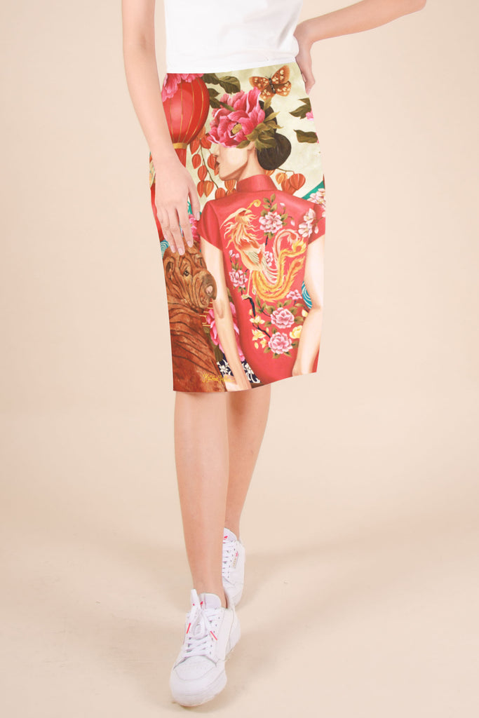 REDMOONBELOWTHEKNEE-WHITE_FRONT Below the knee pencil cut skirt with front print and plain color at the back