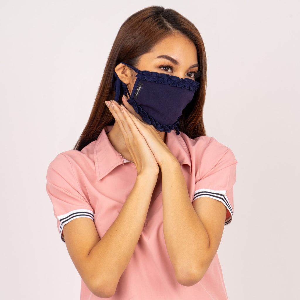 WA MASK - RUFFLES 7 Rectangular washable face mask with tie back strap, navy ruffles and black label